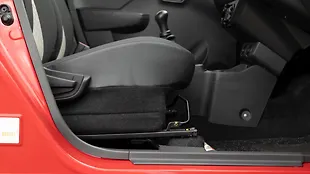 Maruti Suzuki Alto K10 Seat Adjustment Manual for Driver