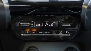 Maruti Suzuki Fronx AC Controls