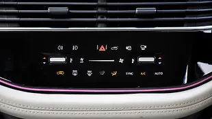Tata Safari AC Controls