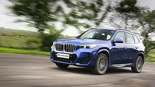 BMW X1 Left Front Three Quarter