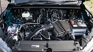 Maruti Suzuki Invicto Engine Shot