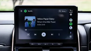Maruti Suzuki Invicto Infotainment System