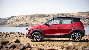 Mahindra XUV 3XO Left Side View