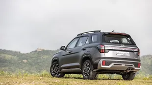 Hyundai Alcazar Left Rear Three Quarter