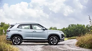 Hyundai Creta Electric Right Side View Hyundai Creta Electric Right Side View