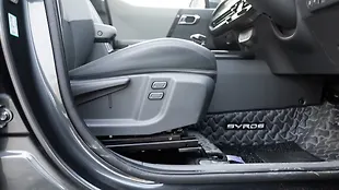 Kia Syros Seat Adjustment Electric for Driver
