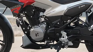 Hero Xtreme 125R Engine From Left Hero Xtreme 125R Engine From Left