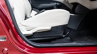 Maruti Suzuki Dzire Seat Adjustment Manual for Driver