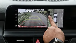Kia Seltos 360-Degree Camera Control