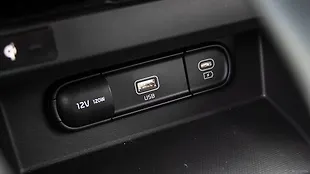 Kia Seltos USB Port/AUX/Power Socket/Wireless Charging