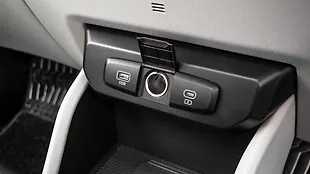 Kia Carens Clavis EV USB Port/AUX/Power Socket/Wireless Charging