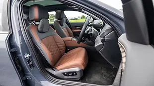 BMW 5 Series Front Row Seats