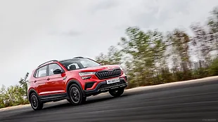 Skoda Kushaq Front Right Tracking