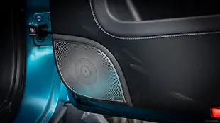 Mercedes-Benz AMG G-Class Front Speakers Mercedes-Benz AMG G-Class Front Speakers