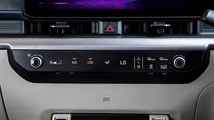 Kia Carens Clavis AC Controls