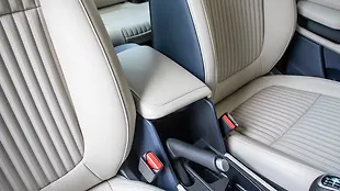 Kia Carens Clavis Front Centre Arm Rest