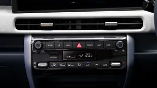 Hyundai Venue AC Controls Hyundai Venue AC Controls