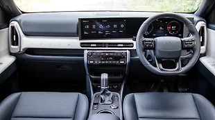 Hyundai Venue Dashboard