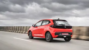 Tata Altroz Left Rear Three Quarter