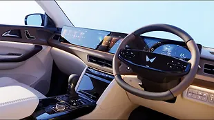 Mahindra XUV 7XO Steering Wheel Mahindra XUV 7XO Steering Wheel