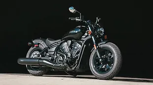 Indian Scout Sixty Bobber Right Front Three Quarter