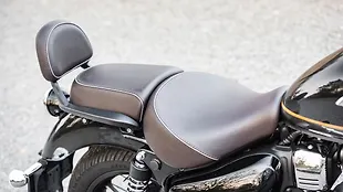Royal Enfield Meteor 350 Seat