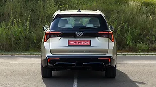 Mahindra XEV 9S Rear View Mahindra XEV 9S Rear View