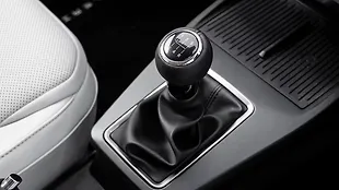 Tata Aeris Gear Shifter/Gear Shifter Stalk Tata Aeris Gear Shifter/Gear Shifter Stalk