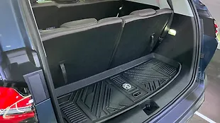 MG Hector Tomahawk PHEV Bootspace