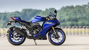 यामाहा R2