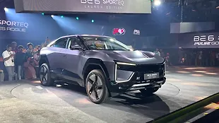Mahindra BE 6 Sporteq Right Front Three Quarter