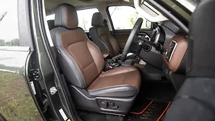 Mahindra Scorpio N Front Row Seats