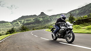 Top tips to maximise fuel efficiency of your sports bike  