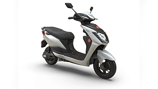 r15 new model on road price