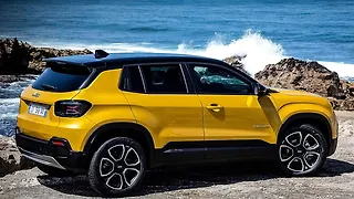 Jeep Avenger Right Side View Jeep Avenger Right Side View