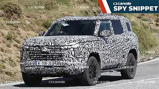 Mitsubishi Pajero Left Front Three Quarter