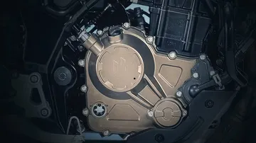 249cc liquid-cooled engine