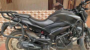 used dominar 400