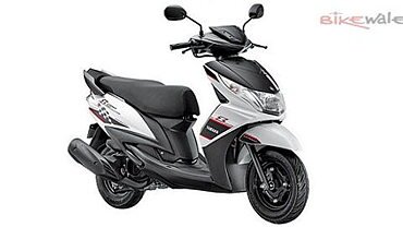 Yamaha ray z deals side panel price