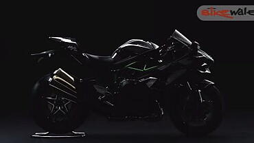 Kawasaki to unveil a road-legal version of the Ninja H2R at EICMA - BikeWale