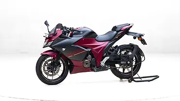 Suzuki Gixxer SF 250 Flex Fuel 360°