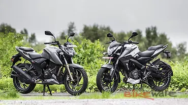 Bajaj Pulsar NS200 vs TVS Apache RTR 200 4V: Comparison test