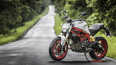 Ducati monster best sale learner approved