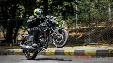 Honda X-Blade Action