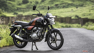 Bajaj v12 deals bike price