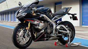 Triumph daytona 675 deals moto2