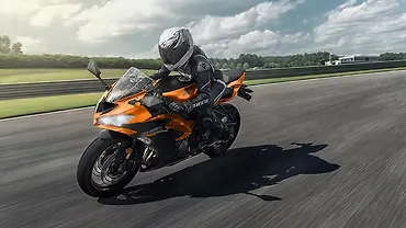 2020 Kawasaki Ninja ZX-6R unveiled! - BikeWale 2020 Kawasaki Ninja ZX-6R unveiled! - BikeWale