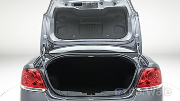 Fiat Linea Boot Space