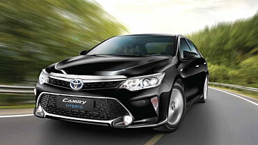 Discontinued Toyota Camry 2015 Exterior