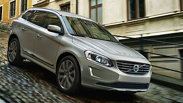 Discontinued Volvo XC60 2015 Right Side